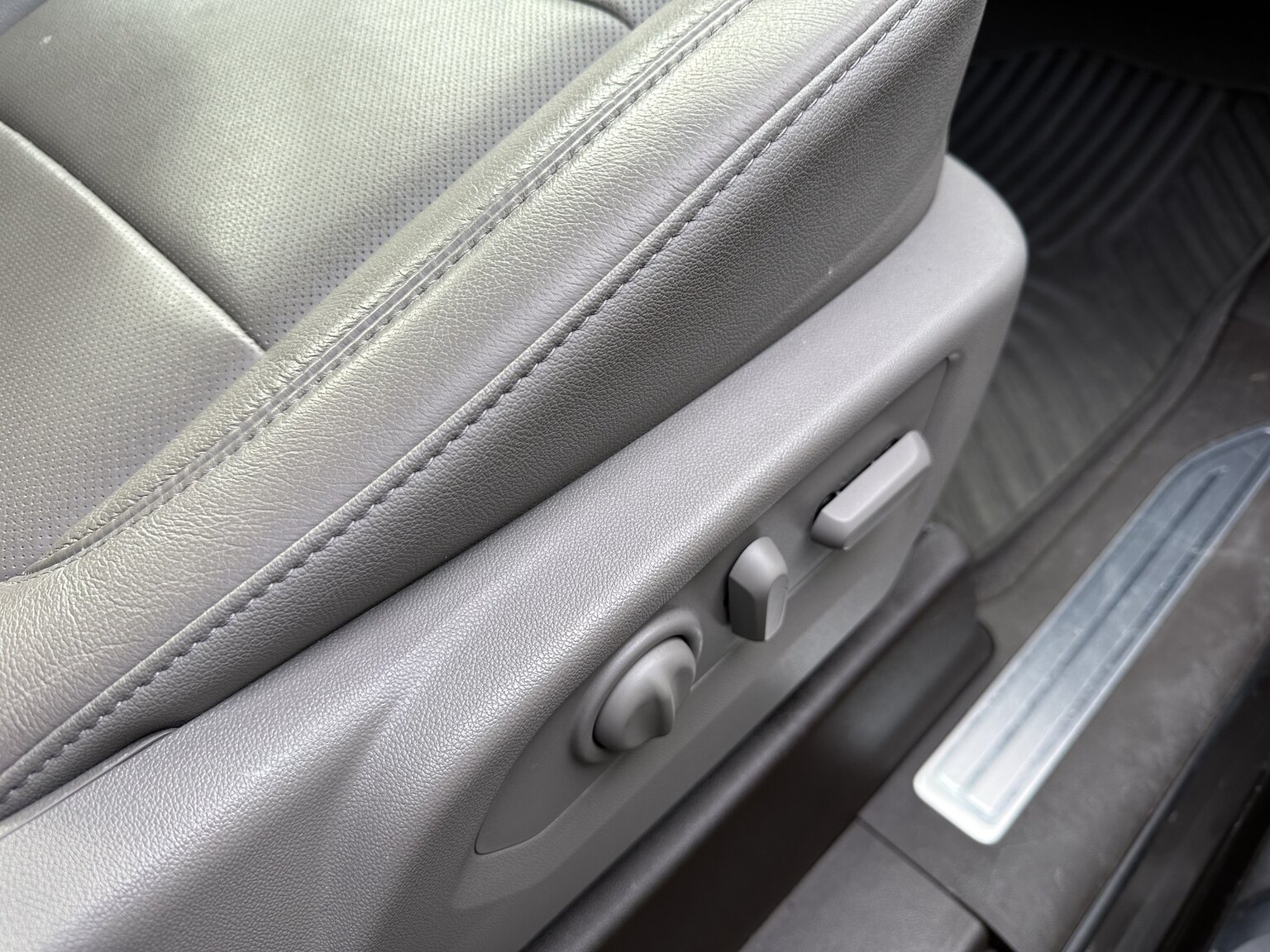Interior image of 2019 Chevrolet Silverado LTZ