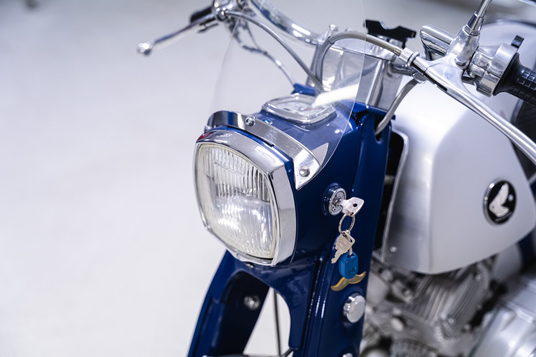 Exterior image of 1964 Honda CB92