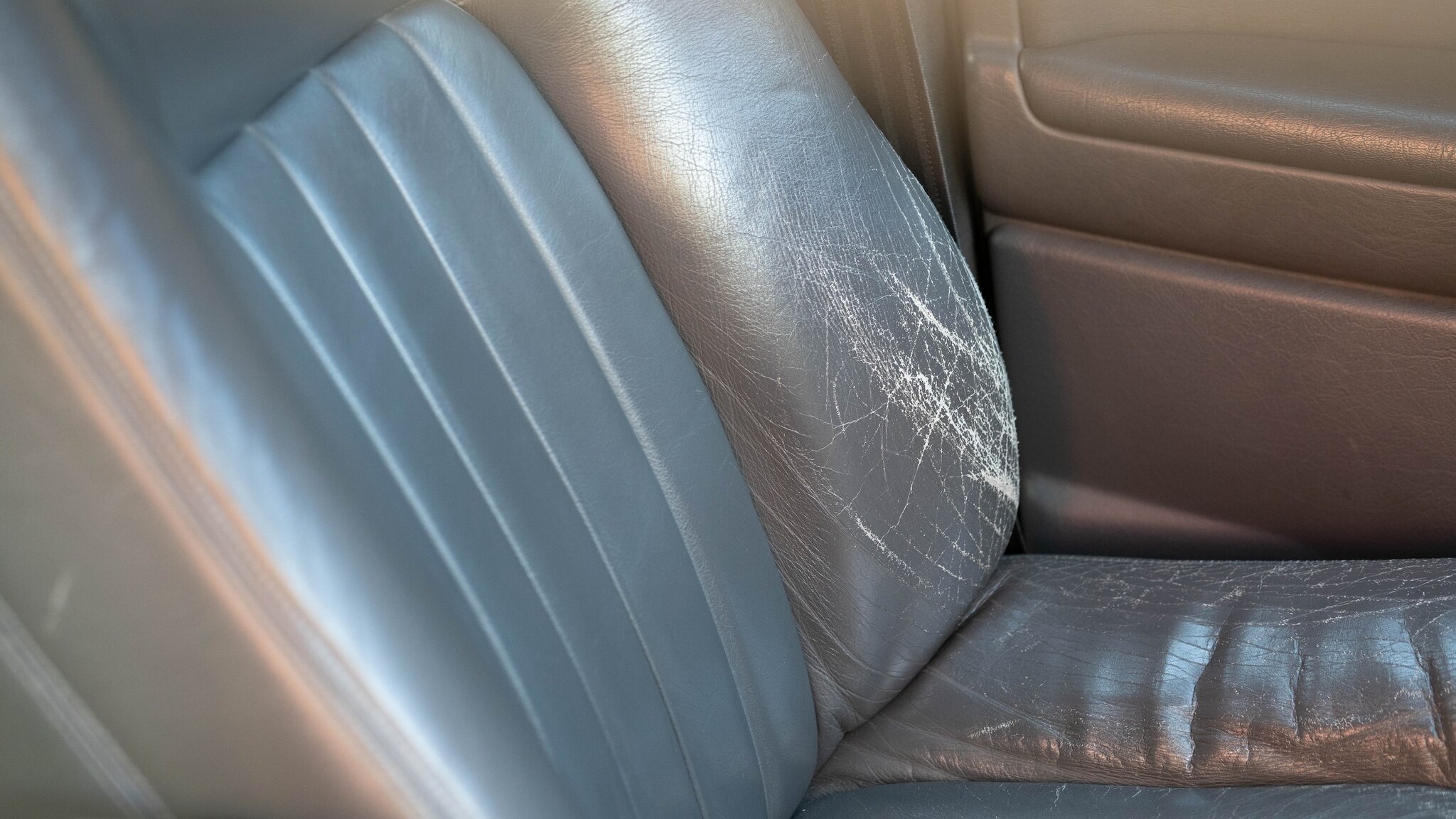 Interior image of 1996 VOLVO 960 Executive