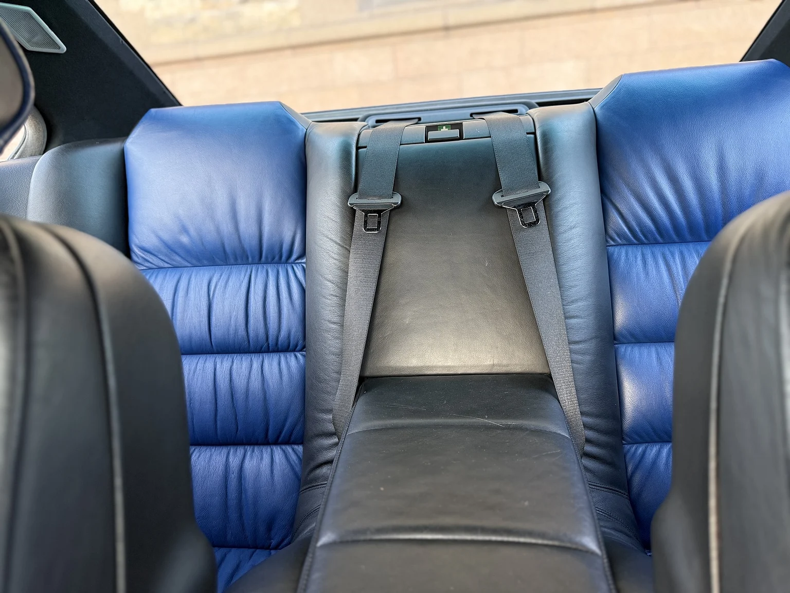 Interiörbild 1992 BMW 850iA - No Reserve (25)