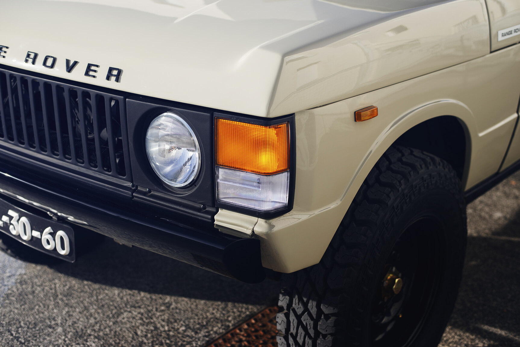 Aussenfoto 1991 Range Rover Restomod