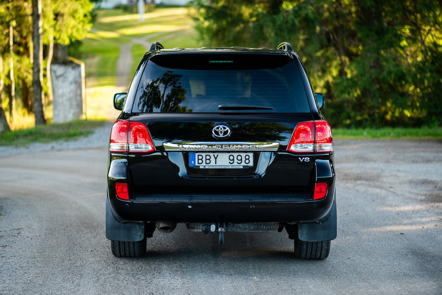 Exterior image of 2008 Toyota Land Cruiser 4.5 4WD V8
