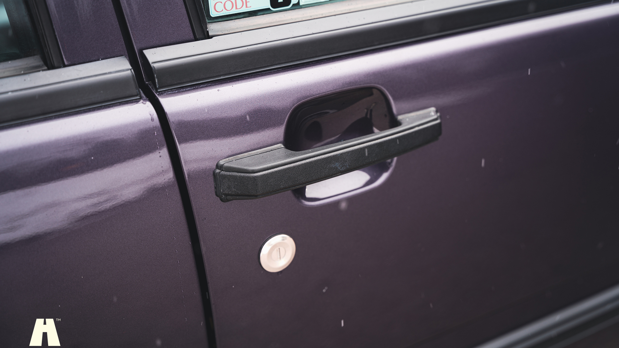 Exterior image of 1995 Volvo 940 SE