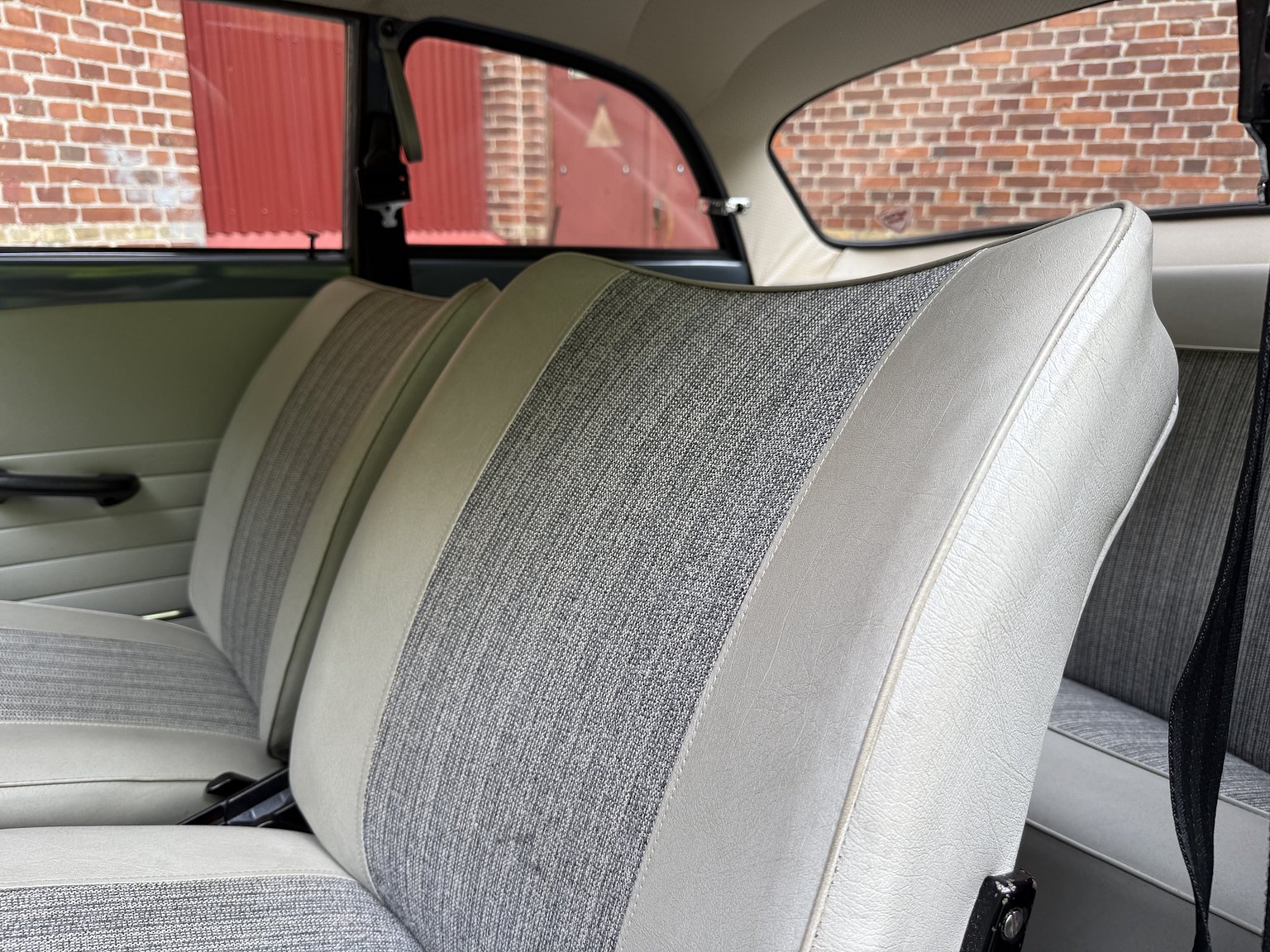 Interior image of 1964 Volvo Amazon 121 P130