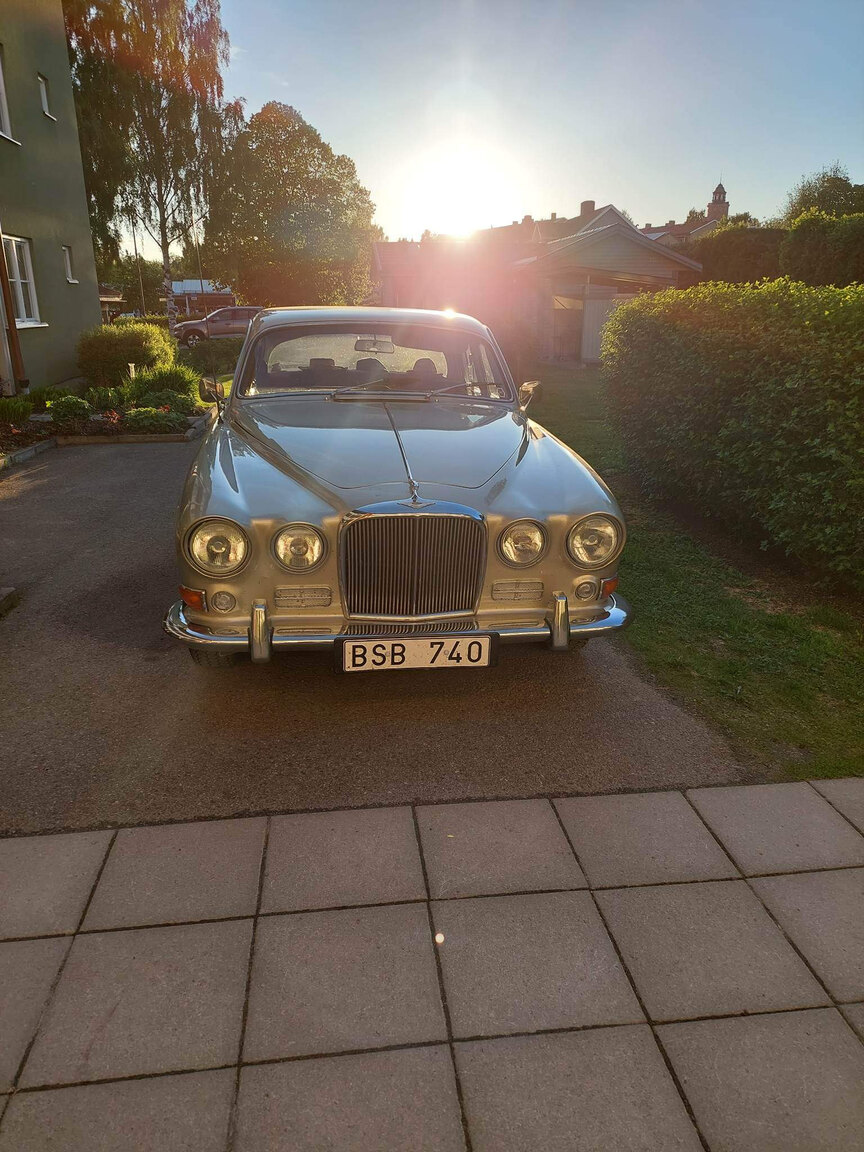 Exteriörbild på 1968 Jaguar 420 4.2 XK Manuell 