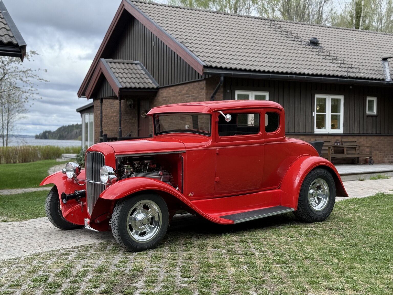 Exterior image of 1931 Ford Model A Coupé Hot Rod