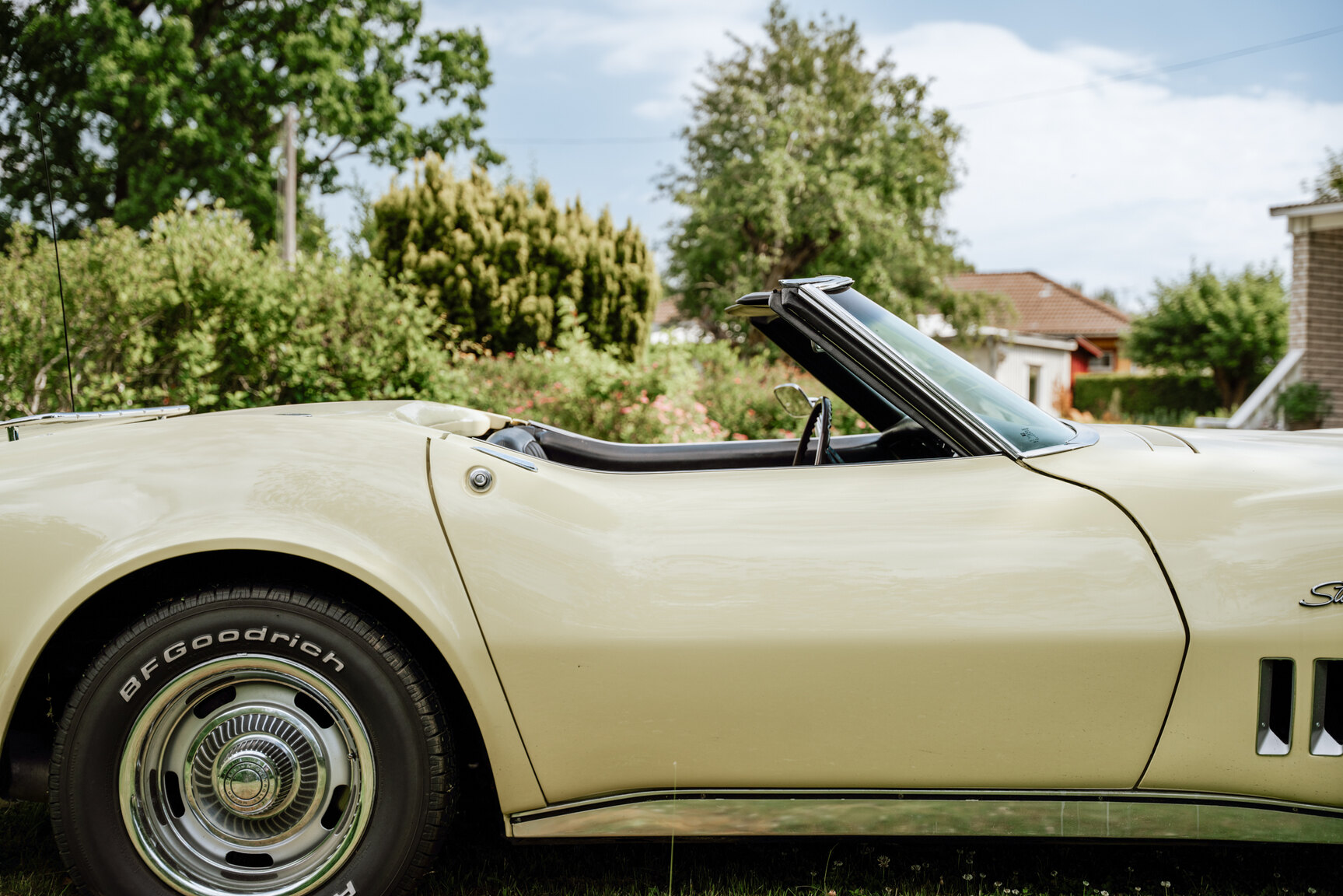 Exterior image of 1968 Chevrolet Corvette C3