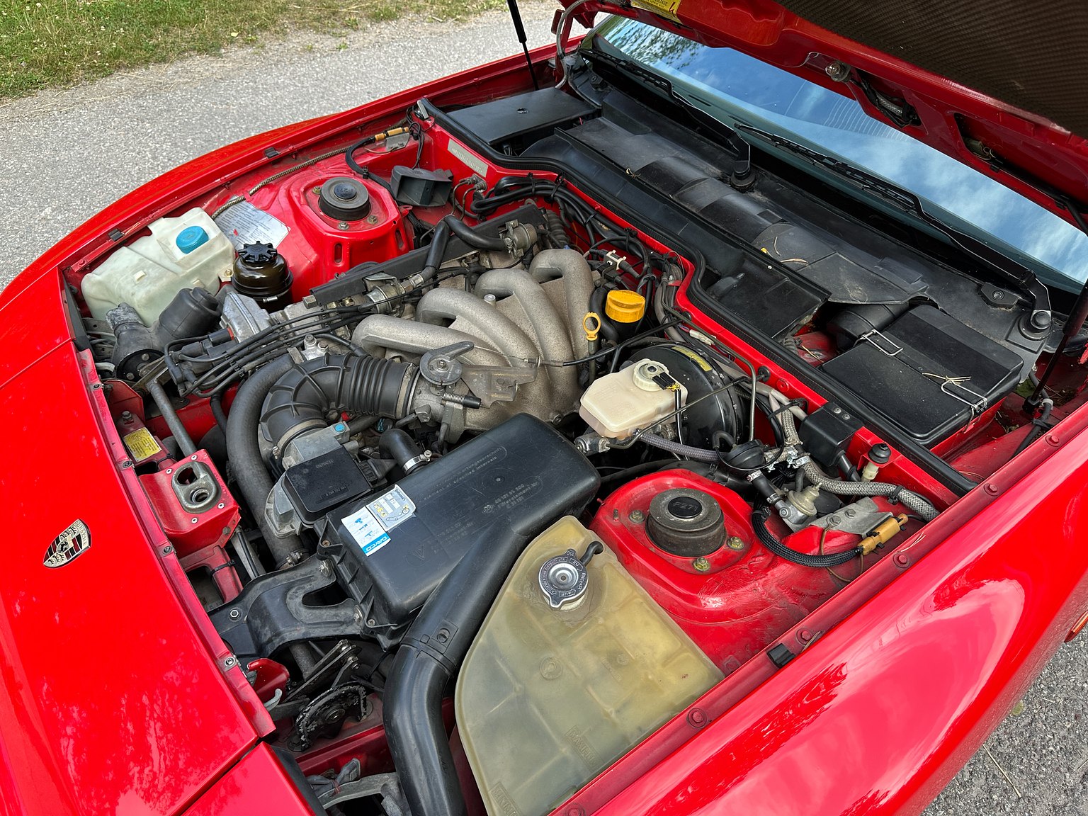 Image of 1988 Porsche 944 mechanics