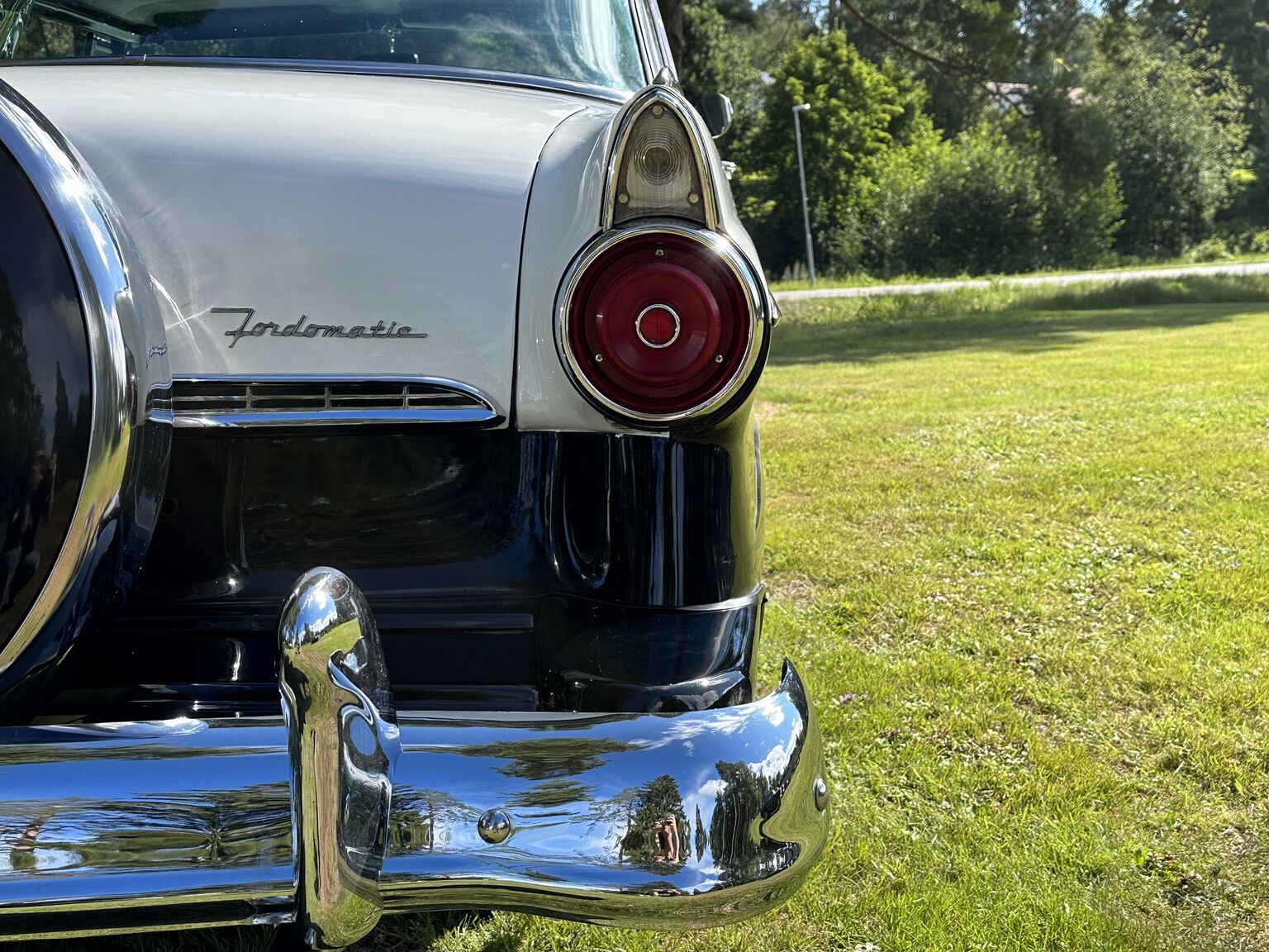 Aussenfoto 1955 Ford Fairlane Crown Victoria