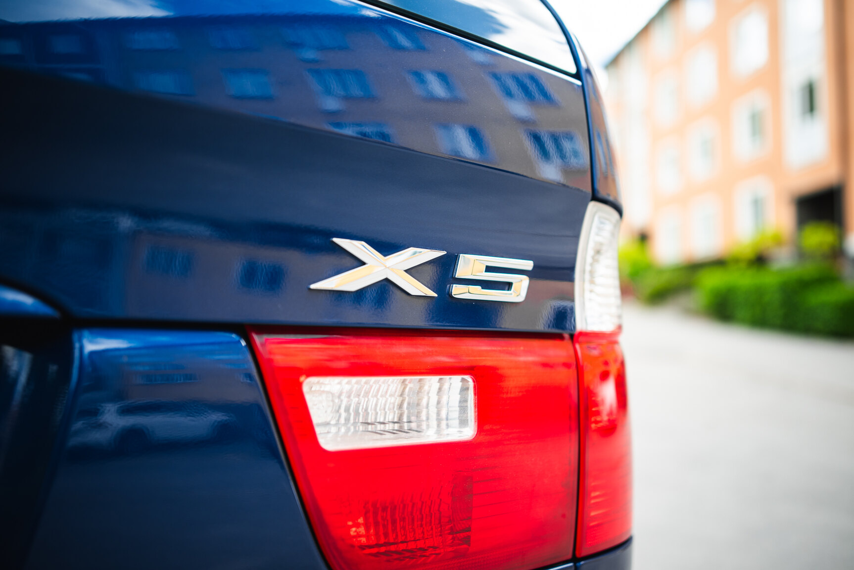 Exterior image of 2005 BMW X5 4.8iS E53 LCI