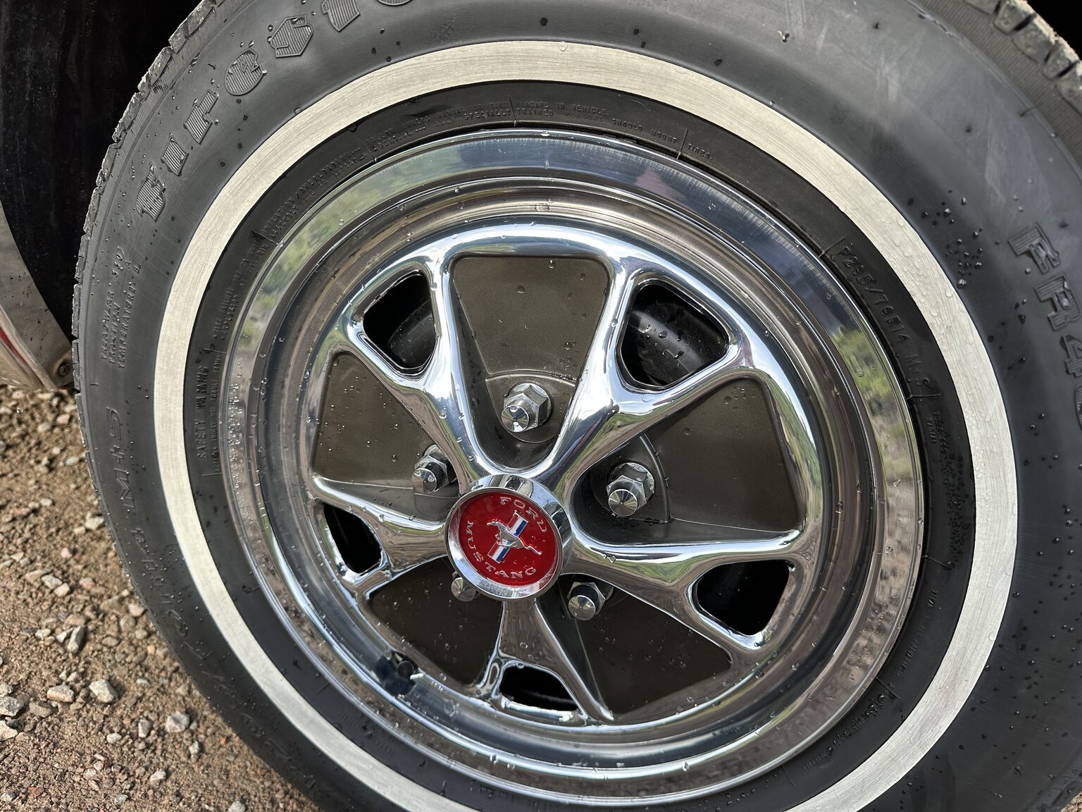 Aussenfoto 1968 Ford Mustang Hardtop 3.3