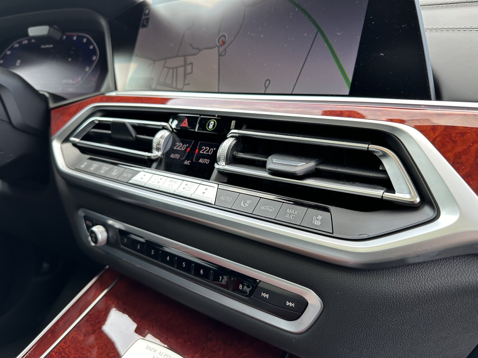 Interior image of 2022 ALPINA XB7