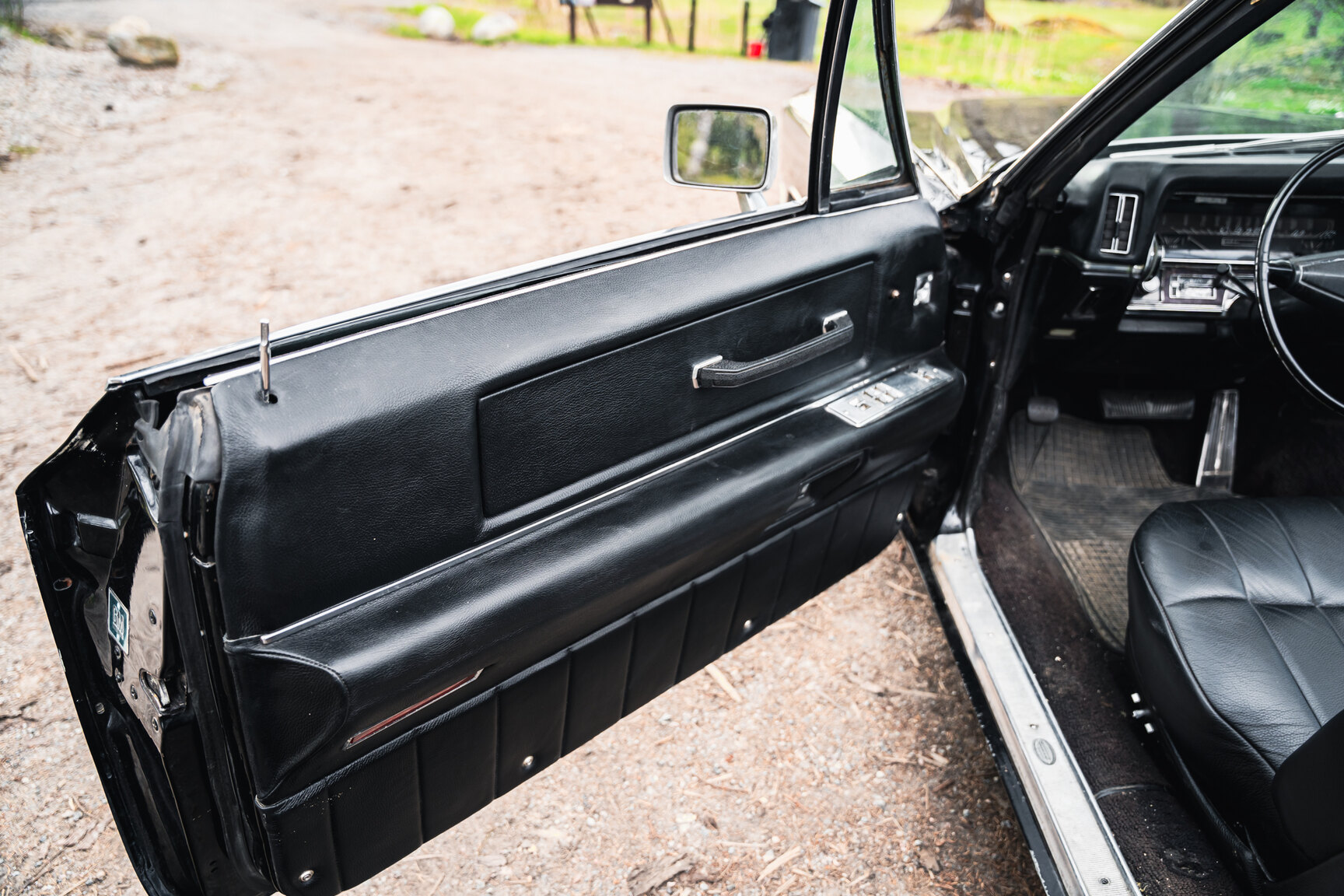 Interior image of 1968 Cadillac De Ville Convertible