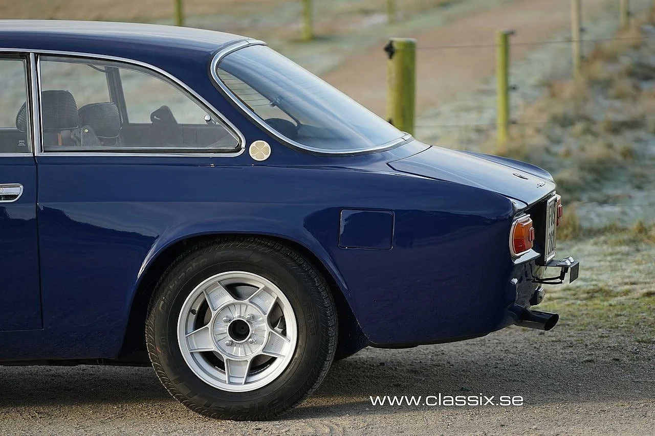 Bild von 1972 Alfa Romeo 1750 GT (7)