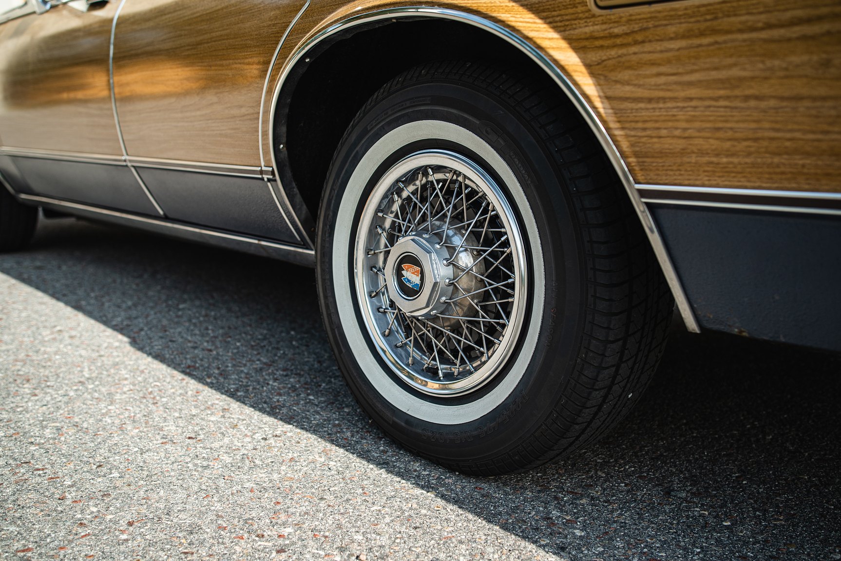Exterior image of 1983 Buick Electra Estate Wagon 5.0