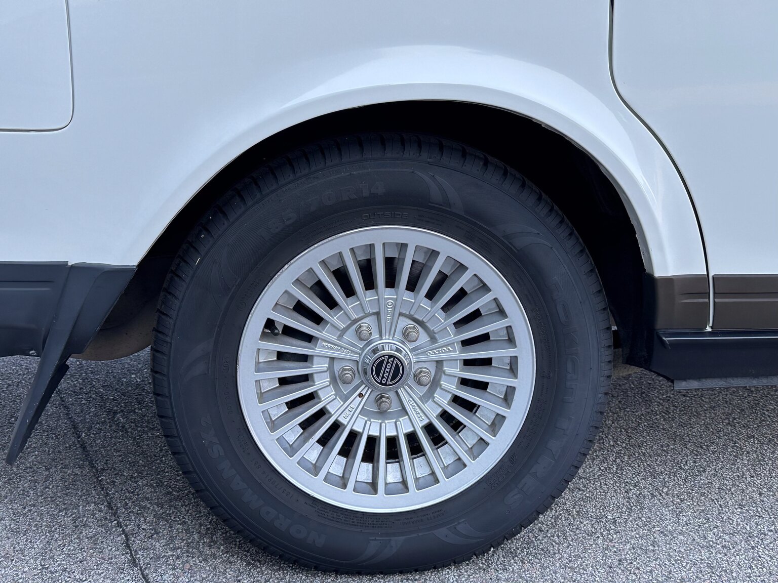 Aussenfoto 1991 Volvo 240 GLT