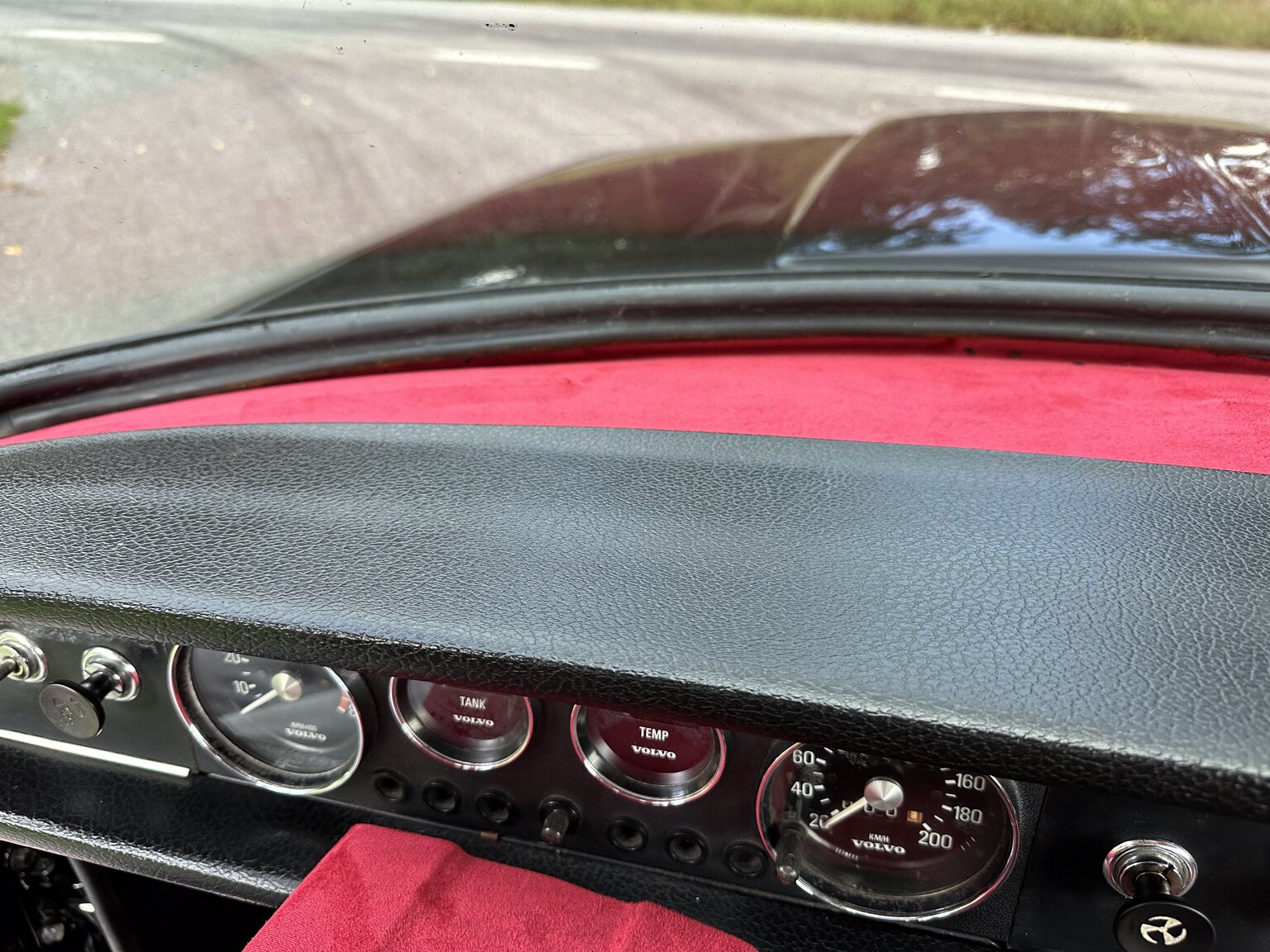 Innenraumfoto von 1969 Volvo 144 custom