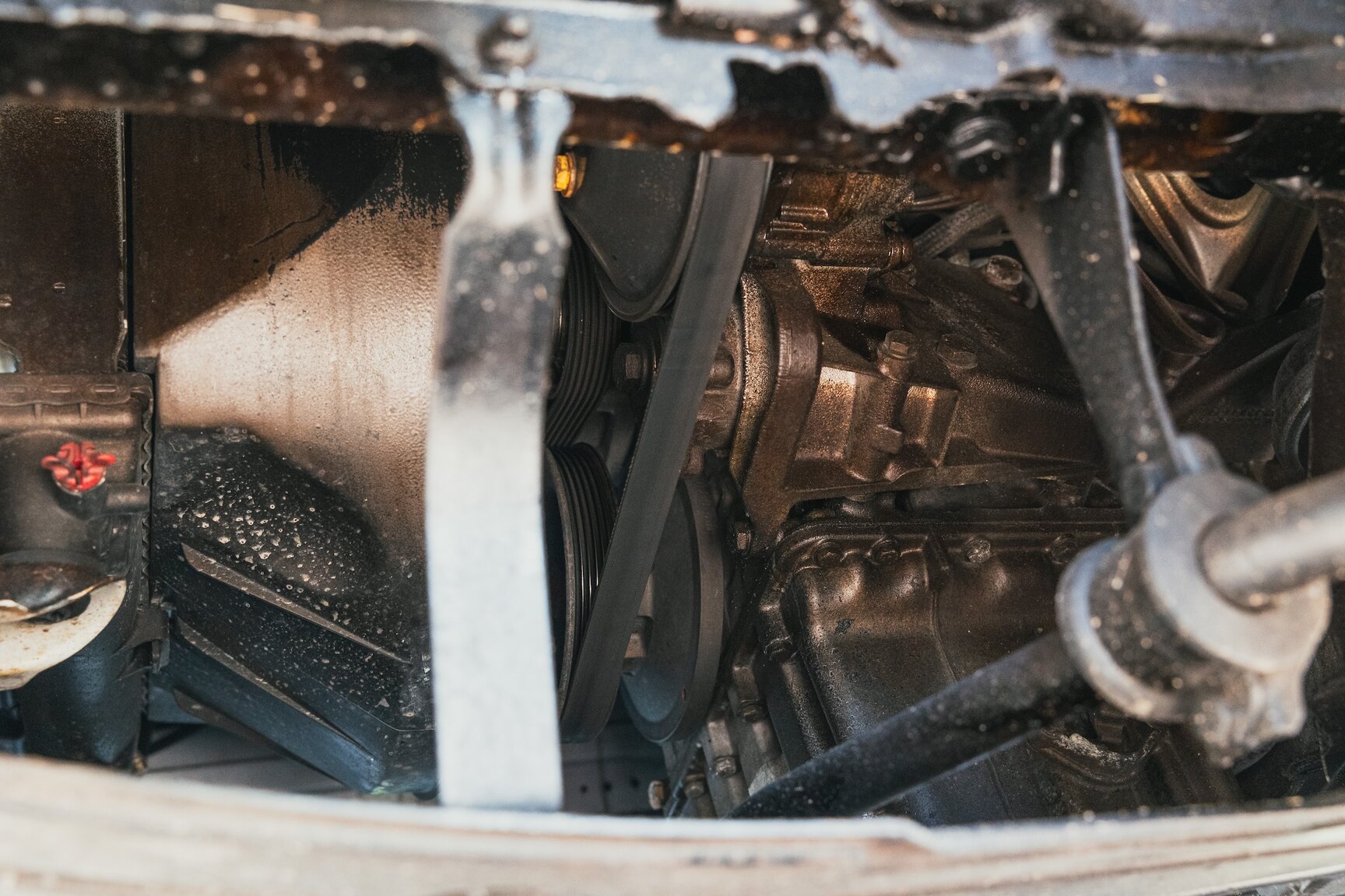 1987 Mercedes-Benz 230E, Mekanik