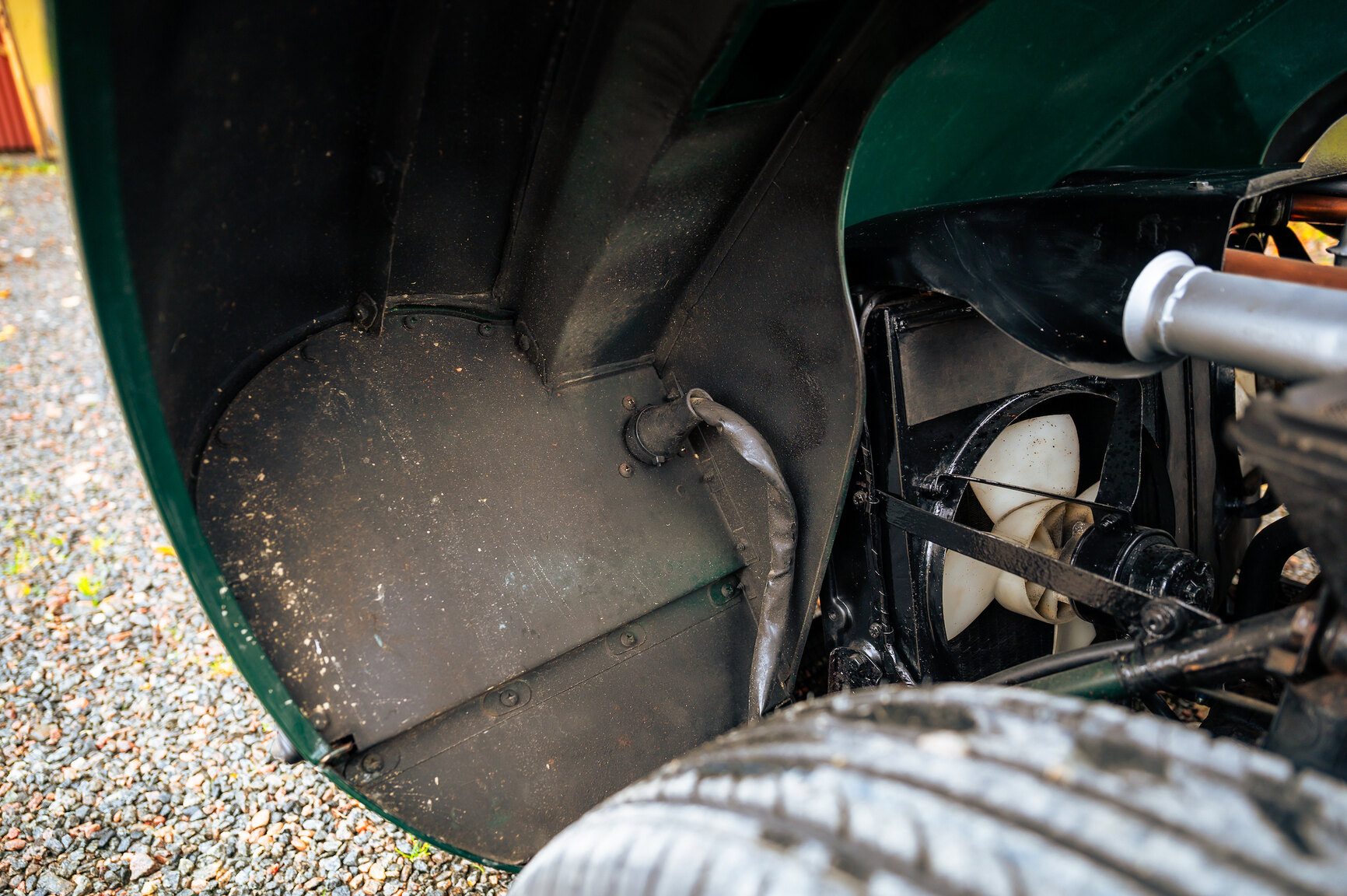 Image of 1973 Jaguar E-Type V12 mechanics