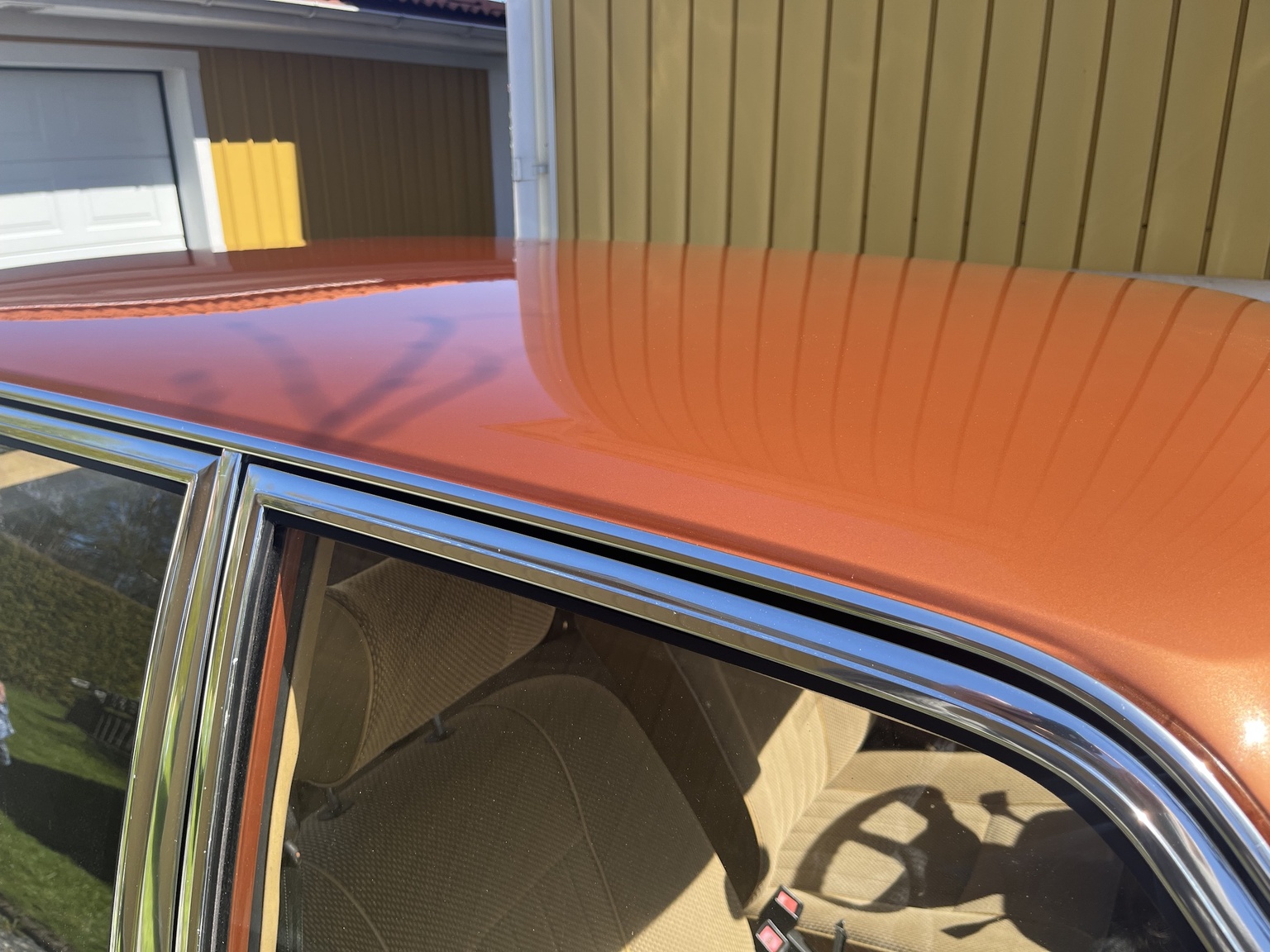 Exterior image of 1977 BMW 518 (36)