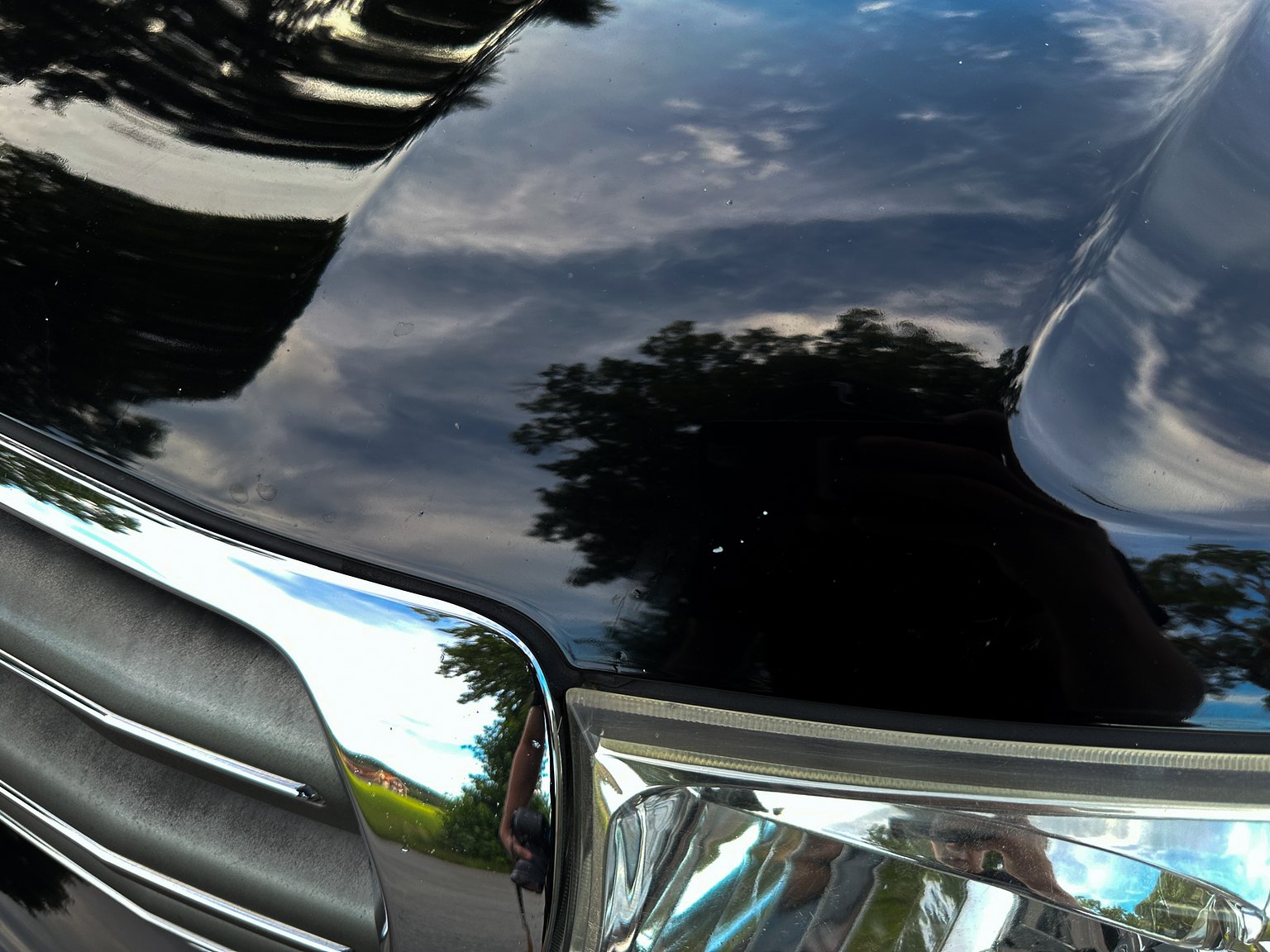 Exterior image of 2008 Toyota Land Cruiser 4.5 4WD V8