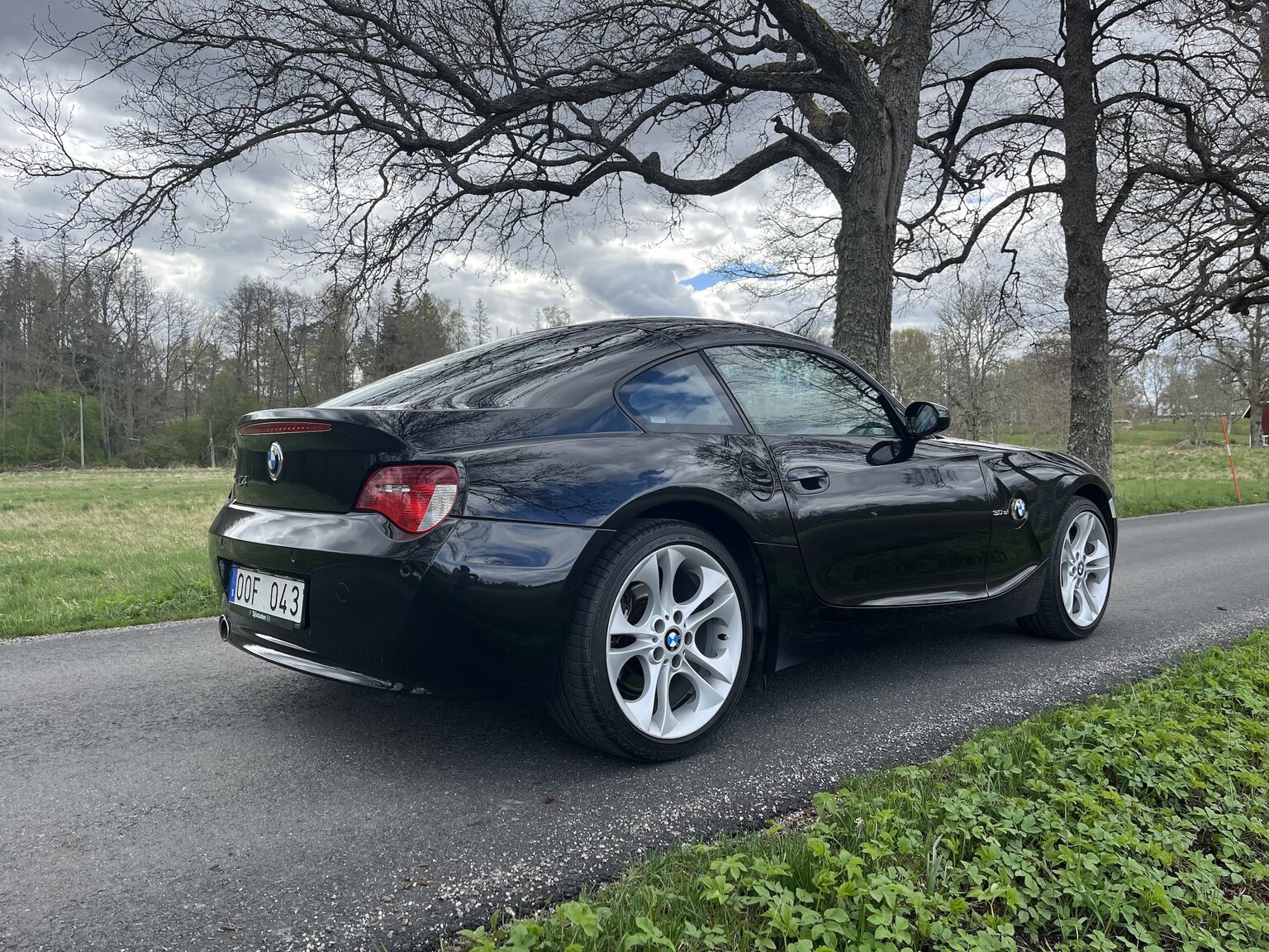 Exterior image of 2007 BMW Z4 3.0Si Coupé