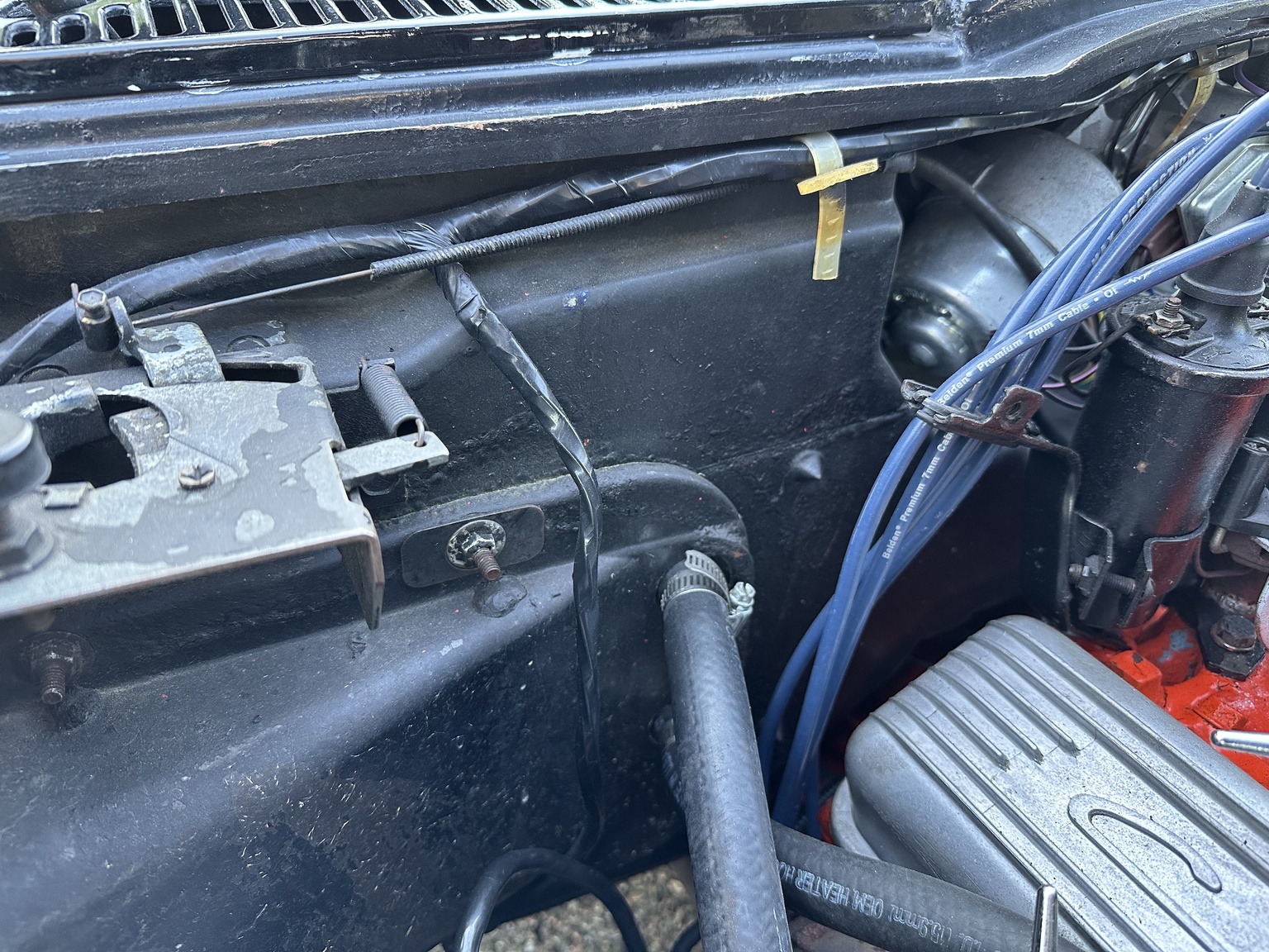 Image of 1964 Corvette C2 Stingray Cabriolet mechanics (17)