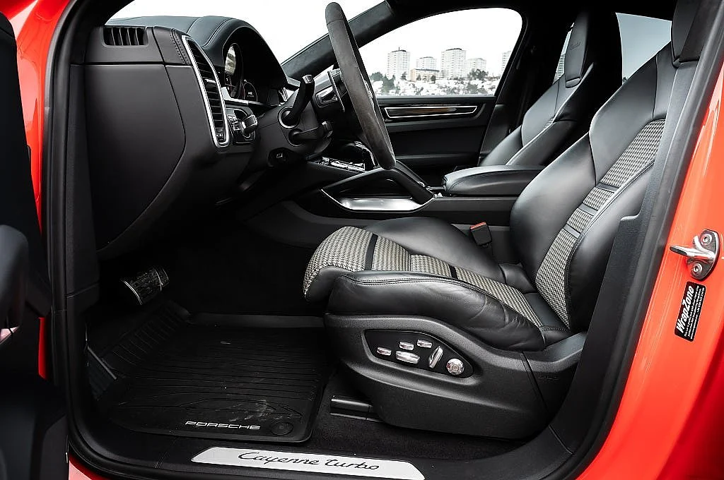 Bild von 2020 Porsche Cayenne (13)