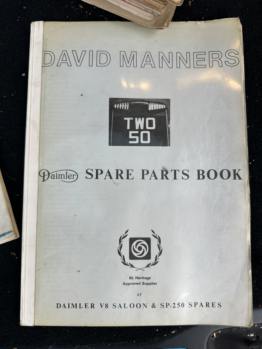 Documentation for 1965 Daimler 250 V8