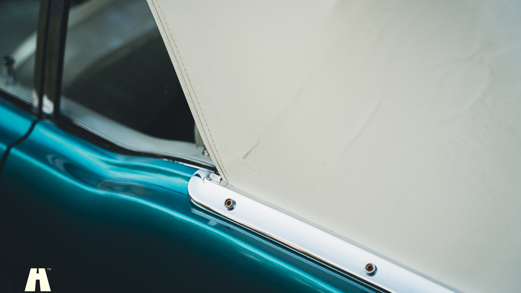 Exterior image of 1965 Ford Mustang Cabriolet (110)