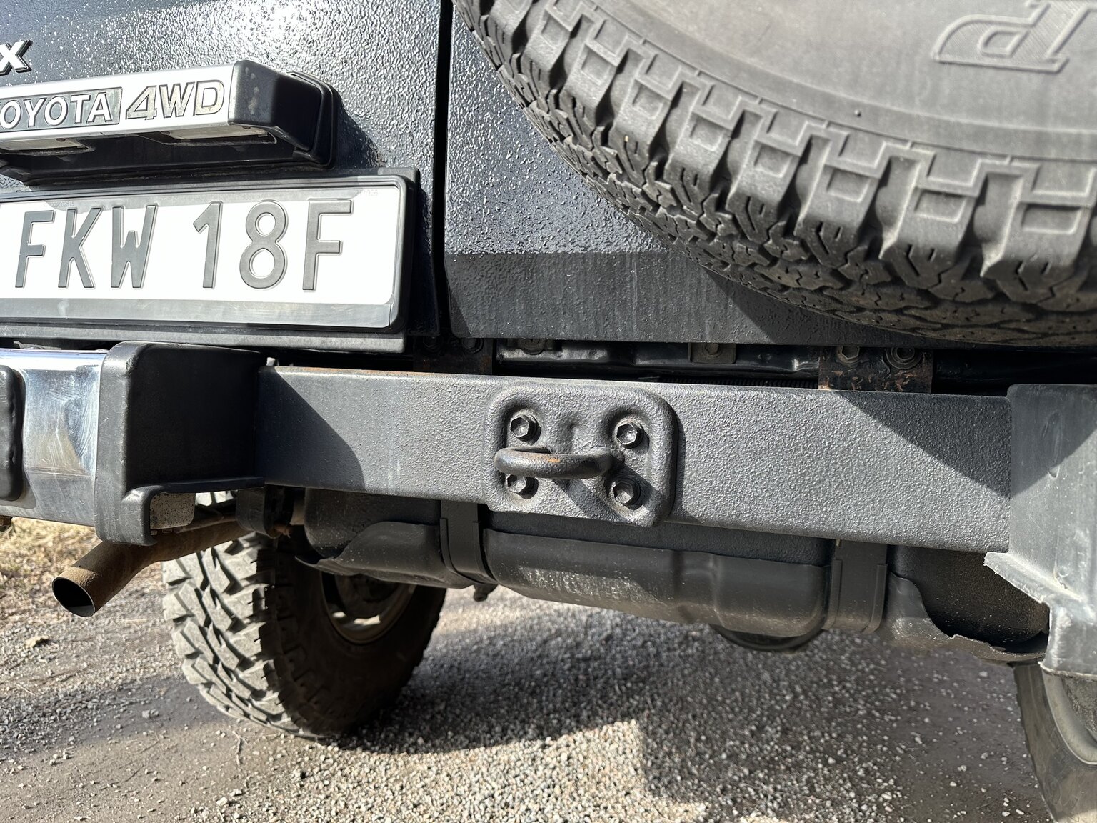 Exterior image of 1993 Toyota Land Cruiser Serie 70