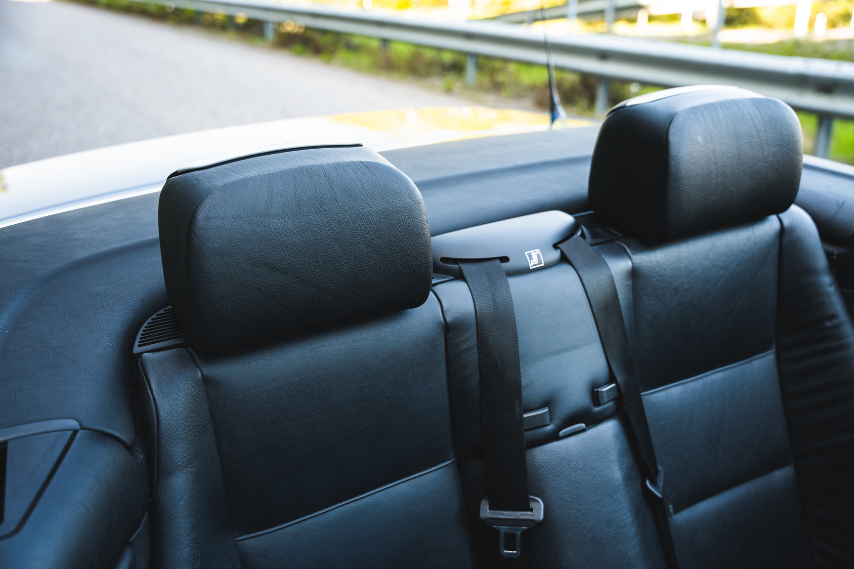 Innenraumfoto von 2001 BMW E46 325 Cabriolet (47)