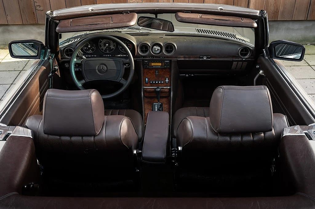 Bild von 1987 Mercedes-Benz 560SL (21)