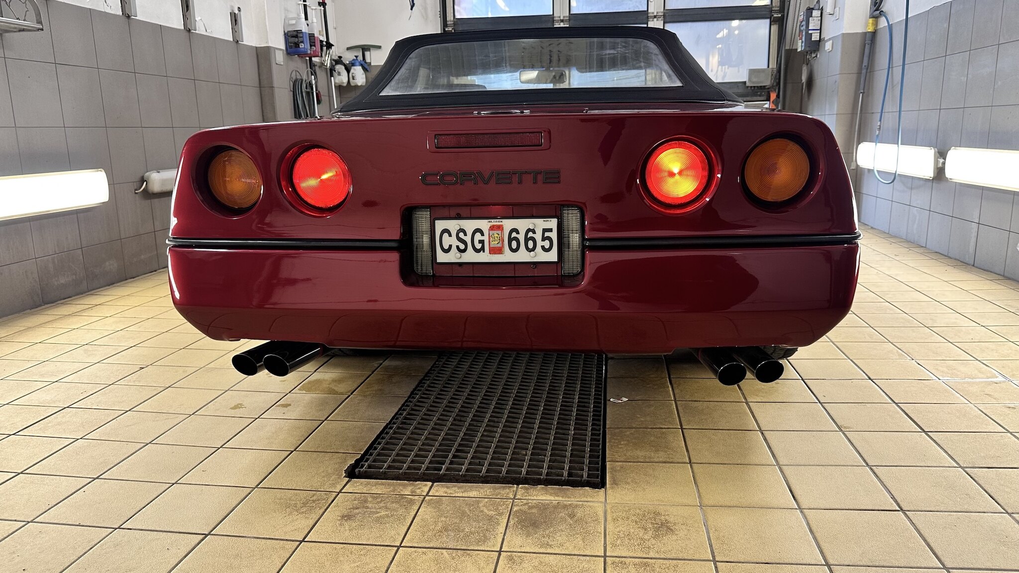 Exteriörbild på 1990 Chevrolet Corvette C4 Cabriolet