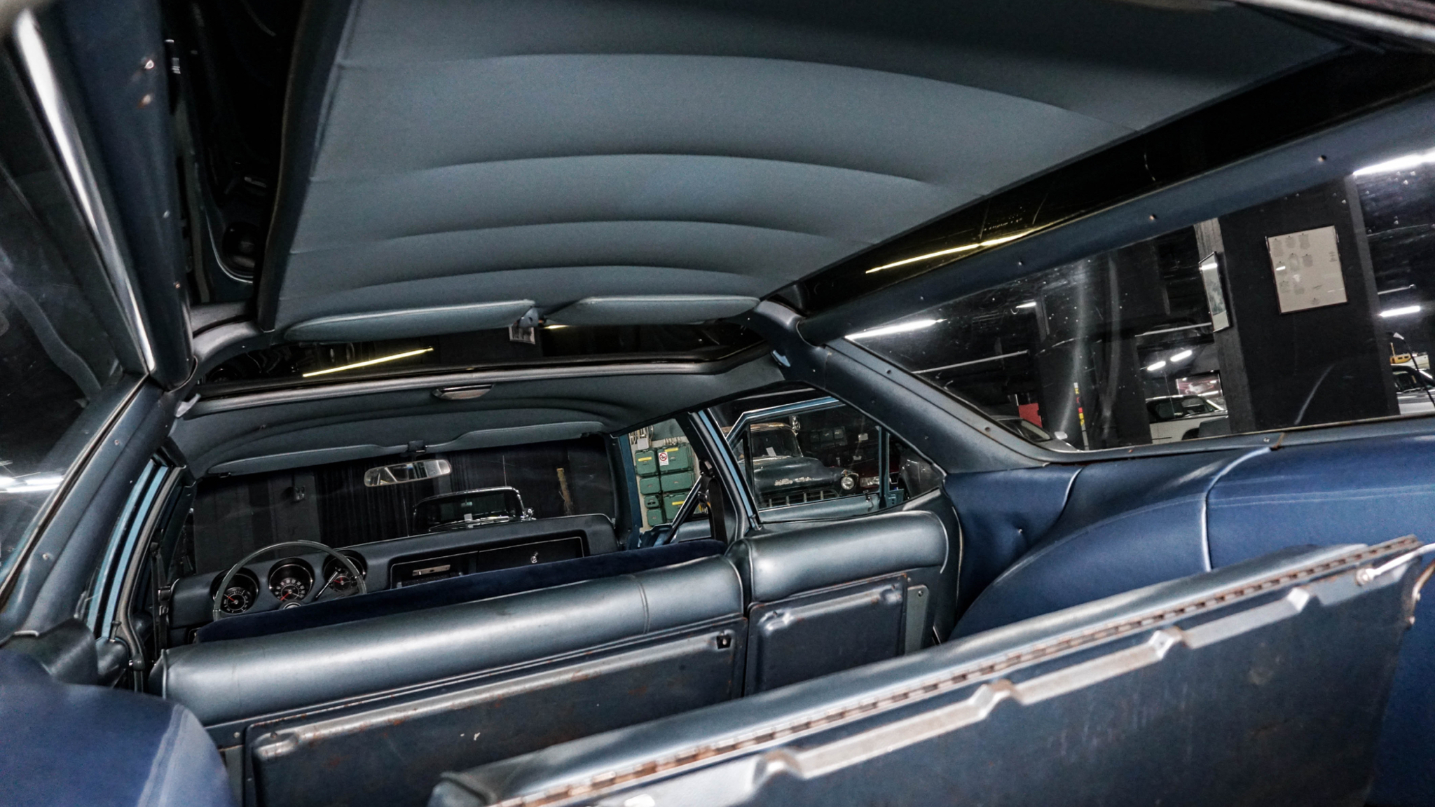 Innenraumfoto von 1968 Oldsmobile Vista Cruiser