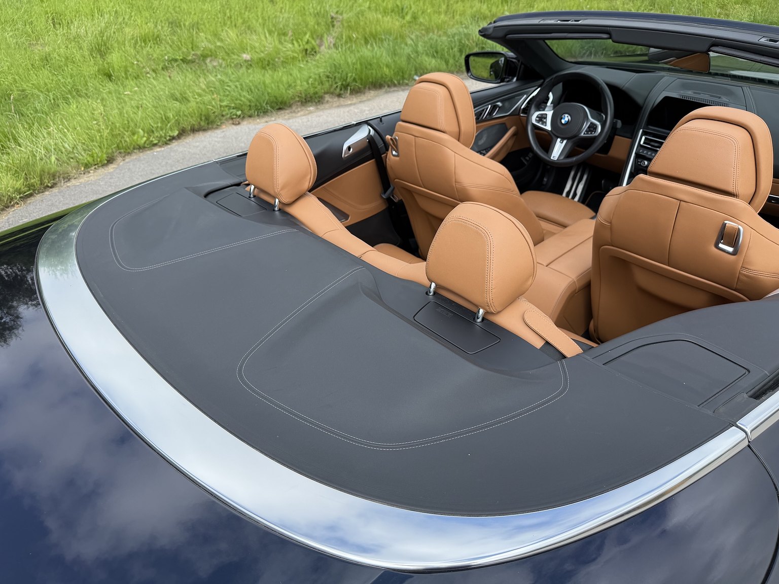 Exterior image of 2019 BMW M850i xDrive Convertible Steptronic