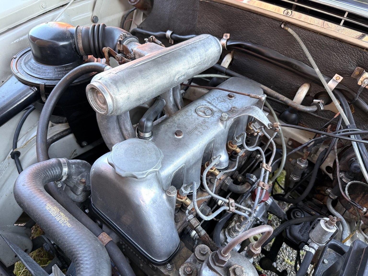 1967 Mercedes-Benz 200D Safari, Mekanik