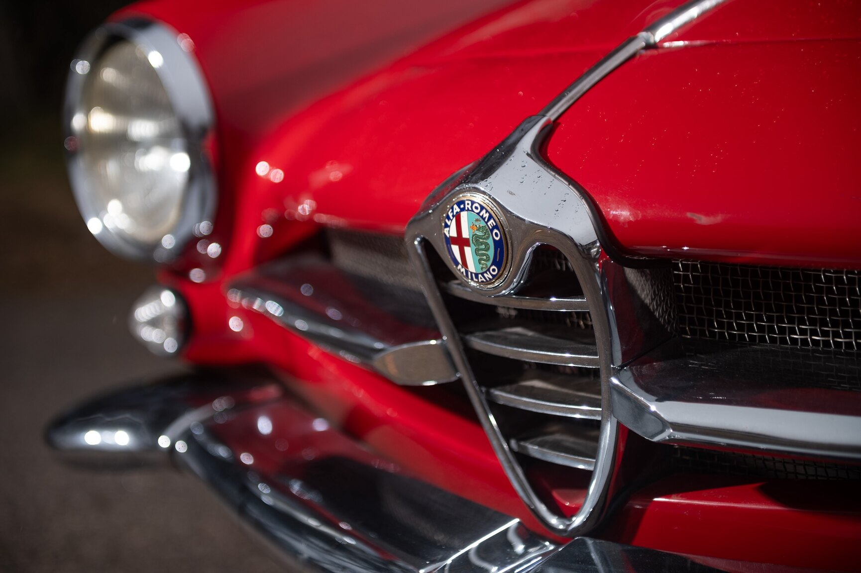 Exteriörbild på 1962 Alfa Romeo Giulietta 1300 SS