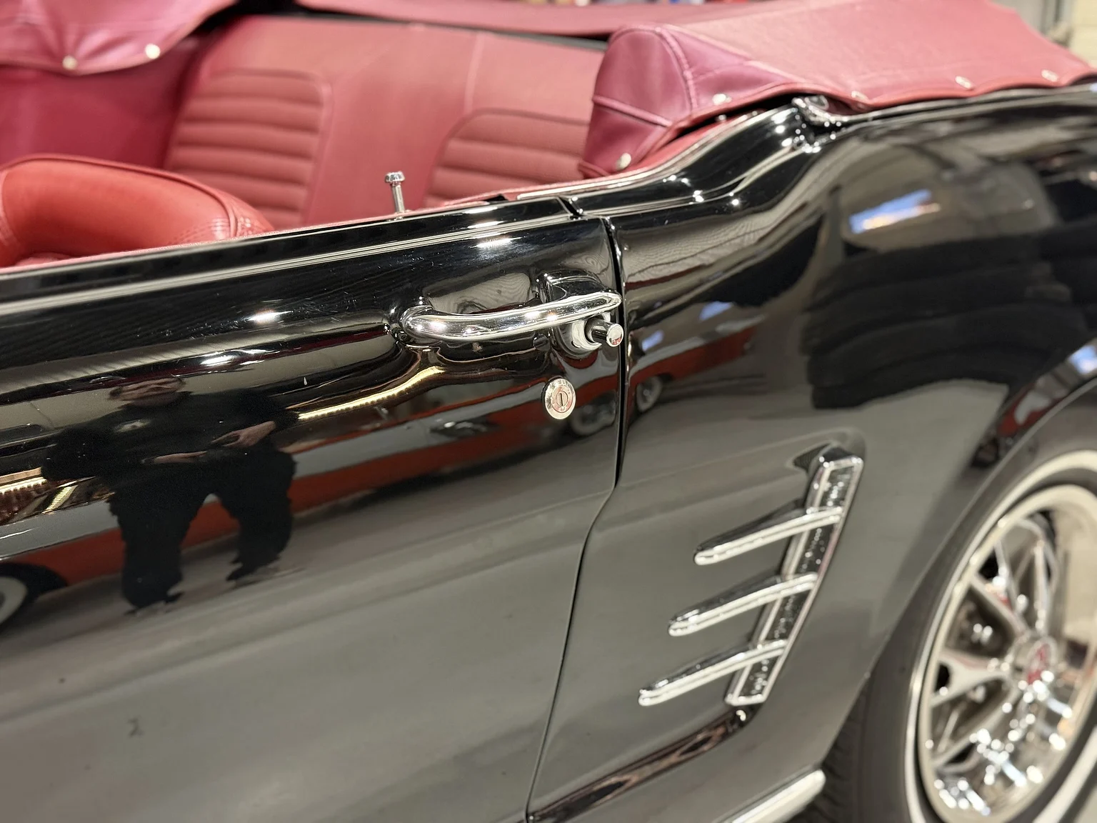 Aussenfoto 1966 Ford Mustang Convertible (38)