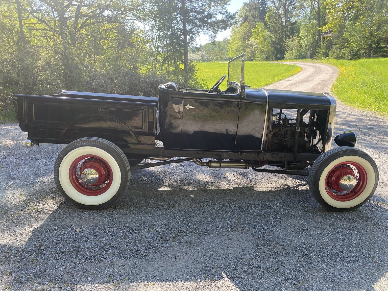 Exterior image of 1930 Ford Model A Brookville Roadster (2)