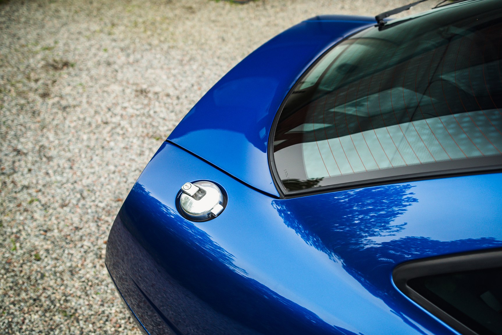 Exterior image of 2000 Fiat Coupé 2.0 Turbo Manuell