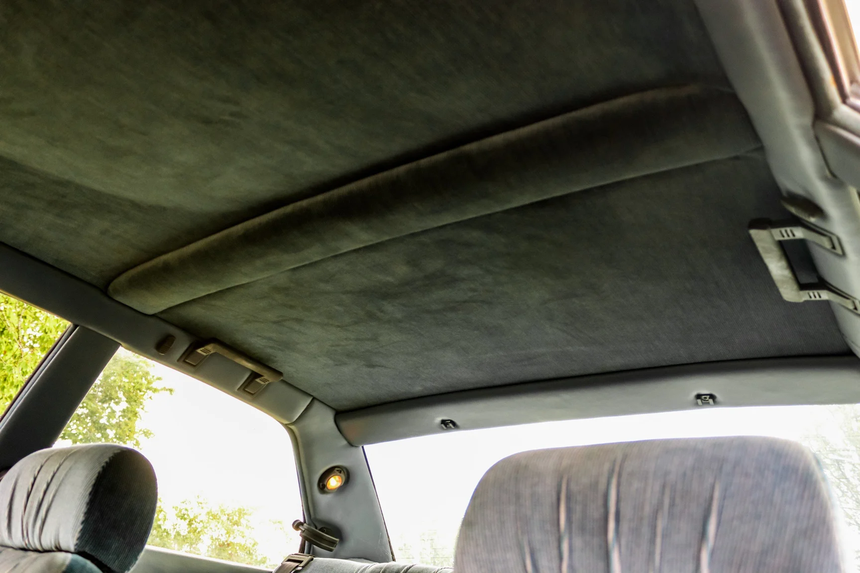 Innenraumfoto von 1987 Maserati Biturbo i (43)