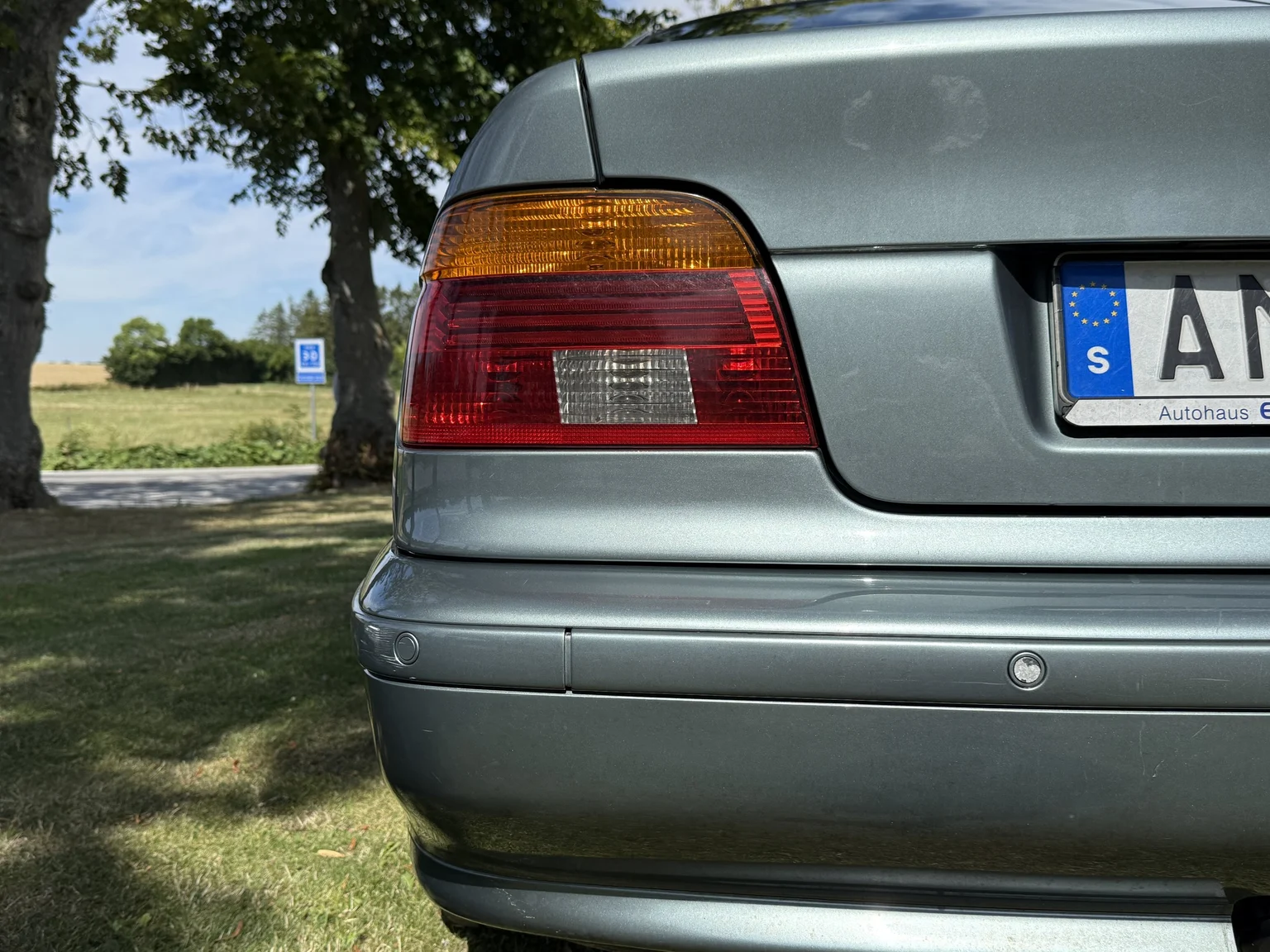 Aussenfoto 2003 BMW 525d Sedan (21)