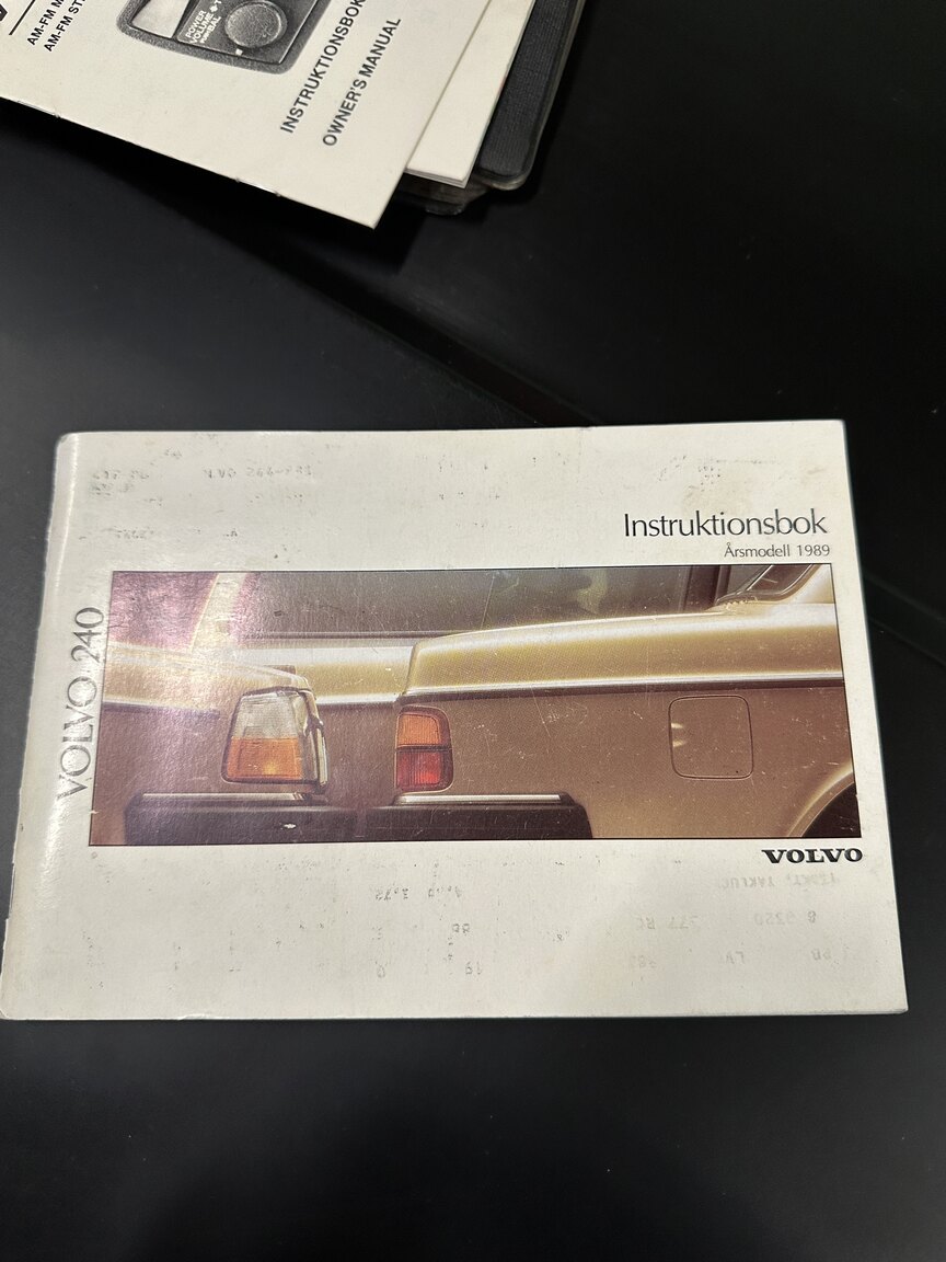 Dokumentation, 1980 VOLVO 240 V8