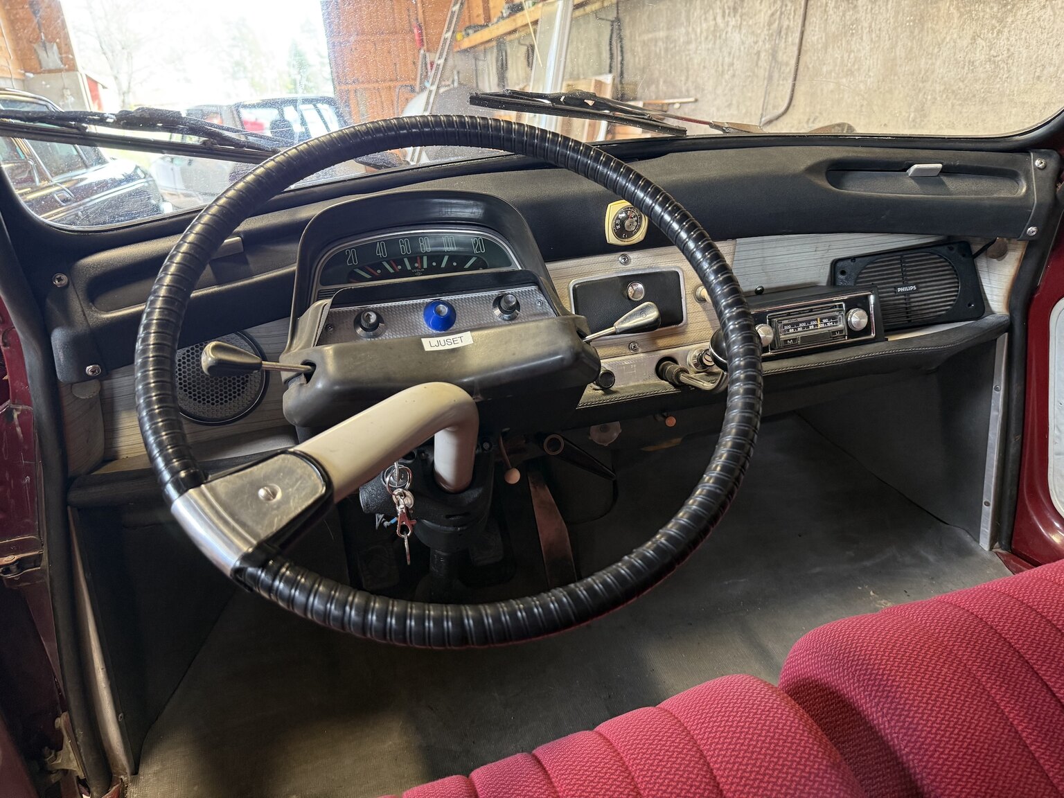 Interior image of 1967 Citroën Ami 6 Weekend