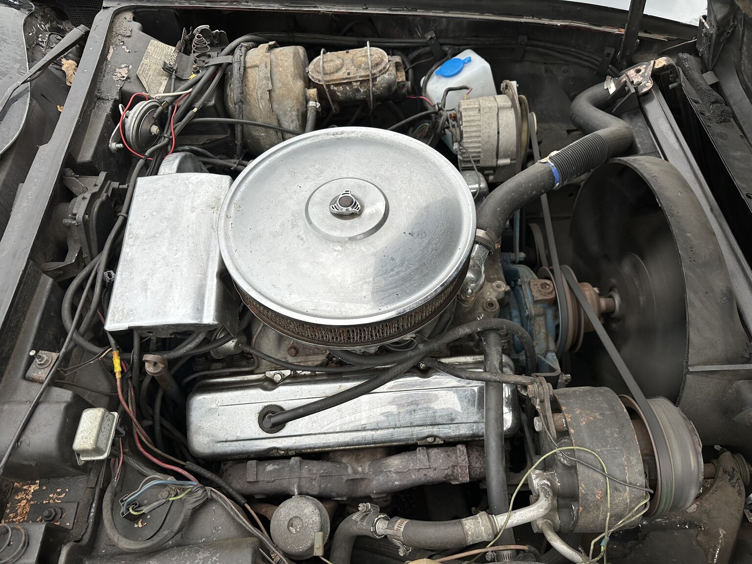 Image of 1977 Chevrolet Corvette mechanics