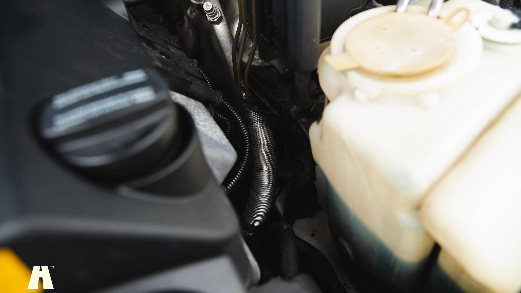 Image of 2000 Mercedes E430 mechanics