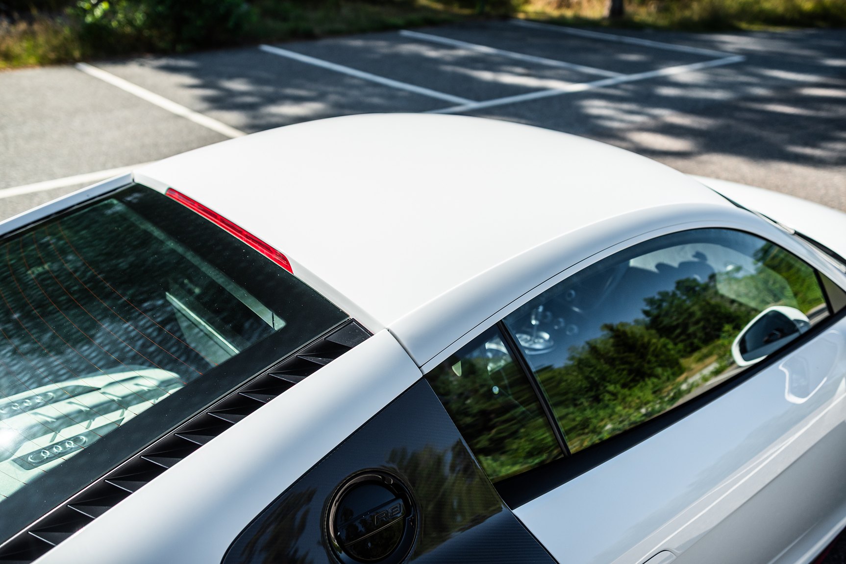 Exterior image of 2008 Audi R8 4.2 V8 Turbo Manuell