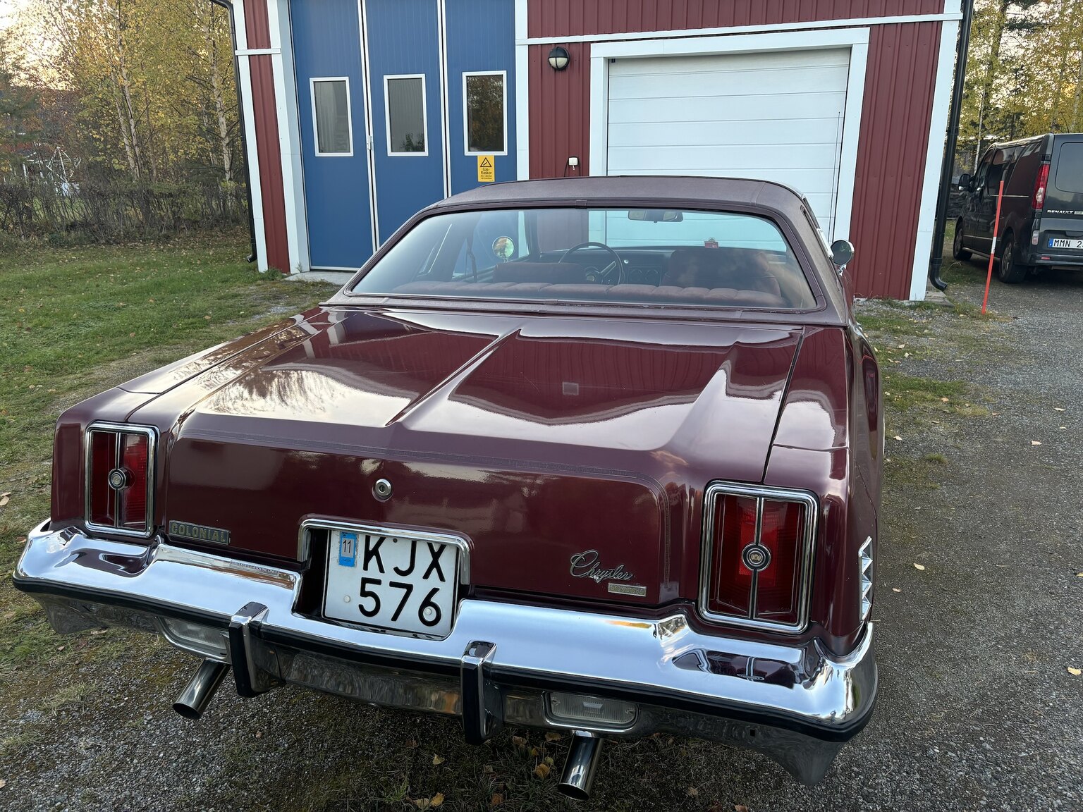 Exterior image of 1976 Chrysler Cordoba
