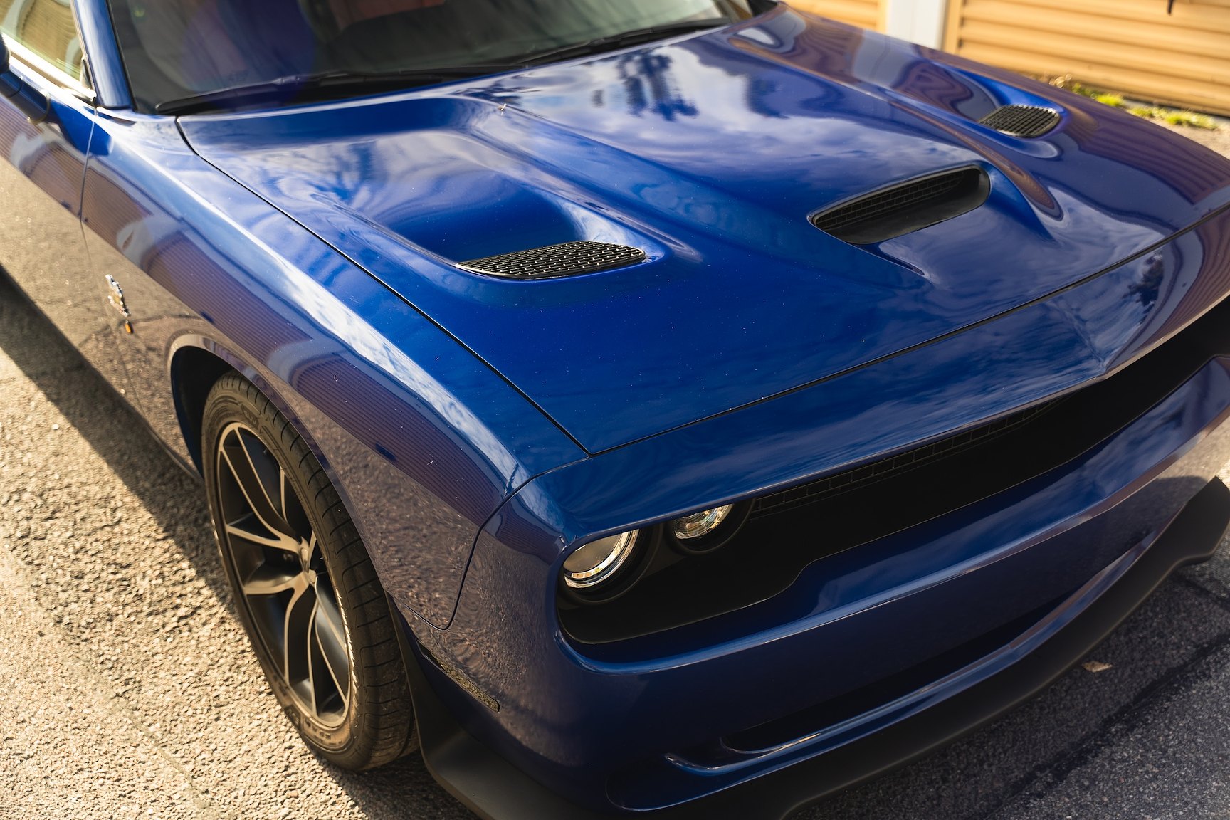 Exterior image of 2018 Dodge Challenger R/T 392